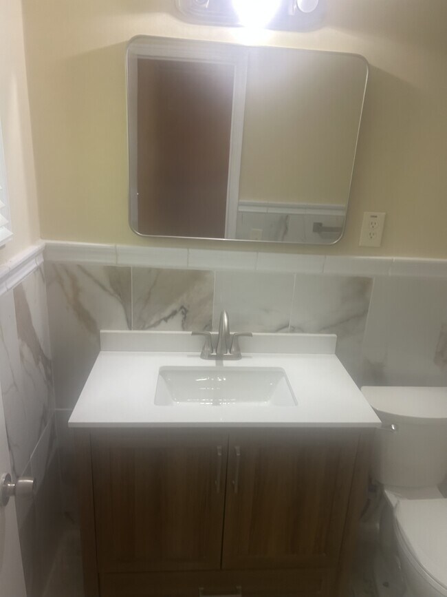 Building Photo - 2651 Clement Curve