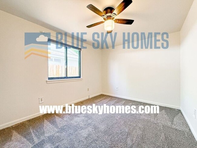 Building Photo - 3828 E Wormwood Ct