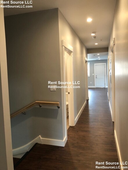 Building Photo - 39 Gilman St