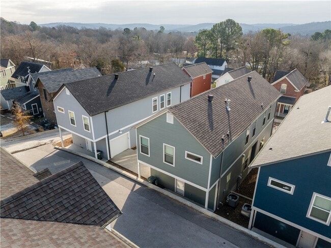 Building Photo - 146 E South St