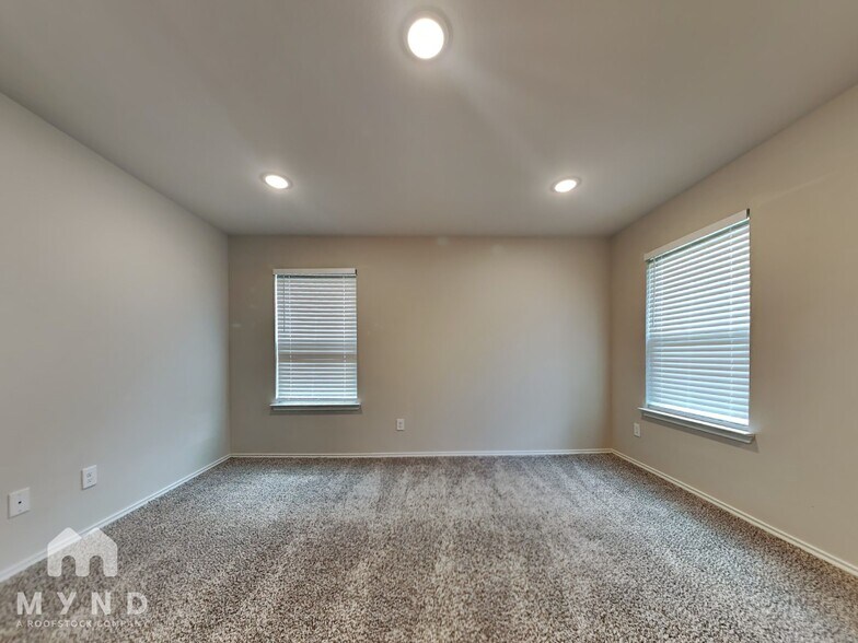 Building Photo - 11731 Miller Cir