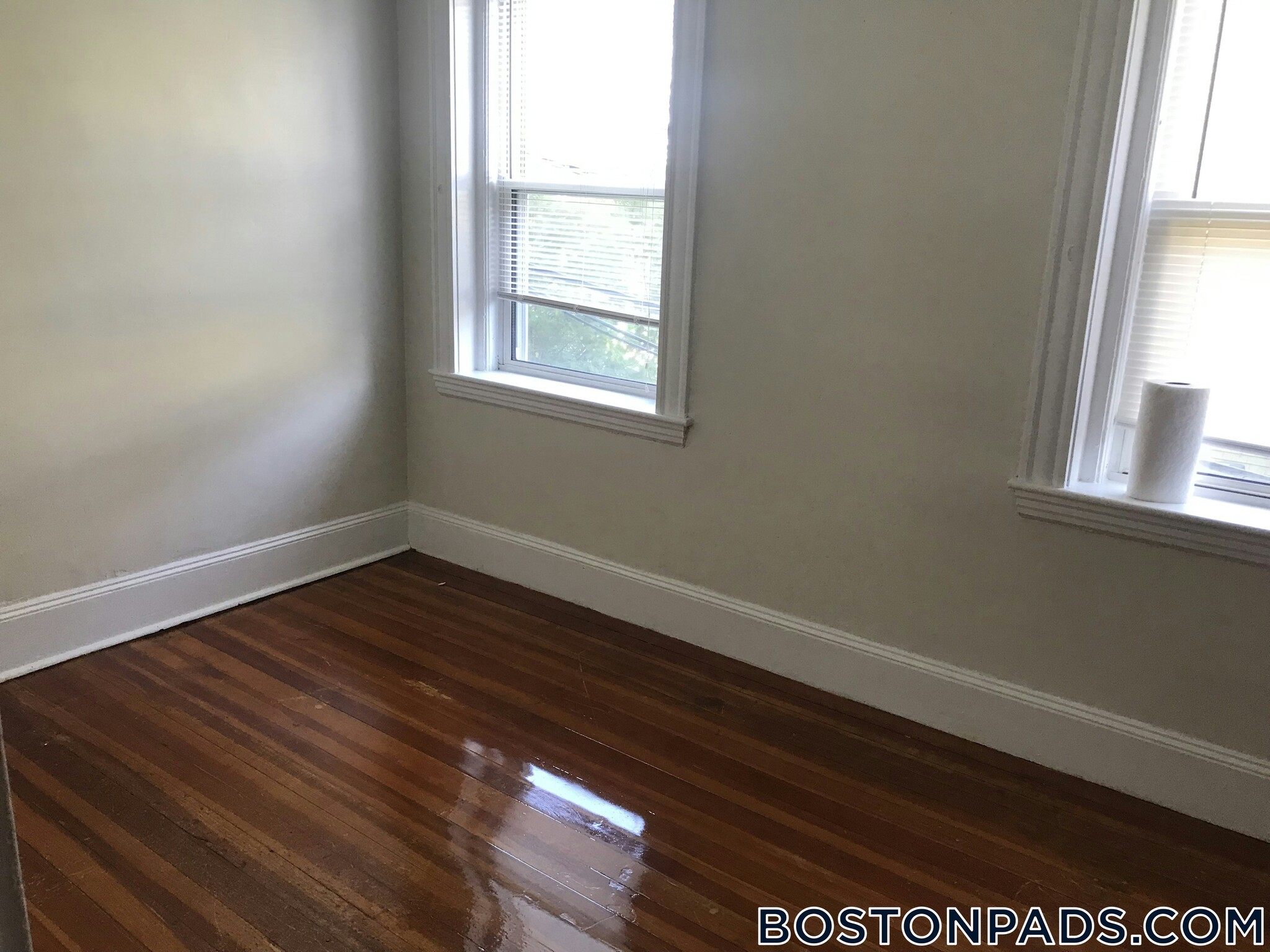 Building Photo - 163 Summer St