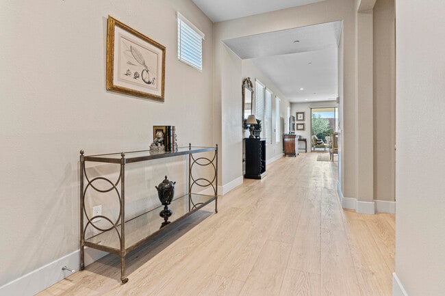 Building Photo - 51475 Whiptail Dr