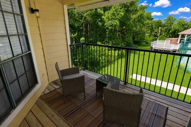 Building Photo - 8754 Mallard Reserve Dr