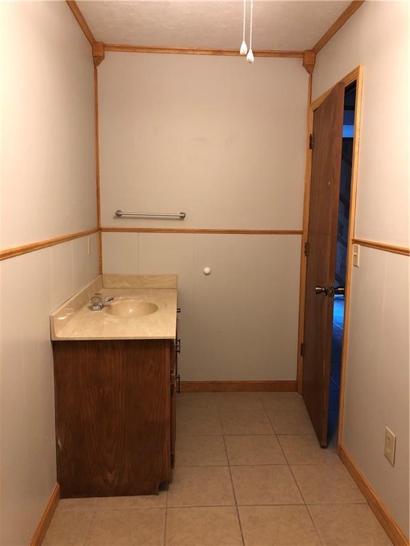 Building Photo - 12828 Trammel Dr