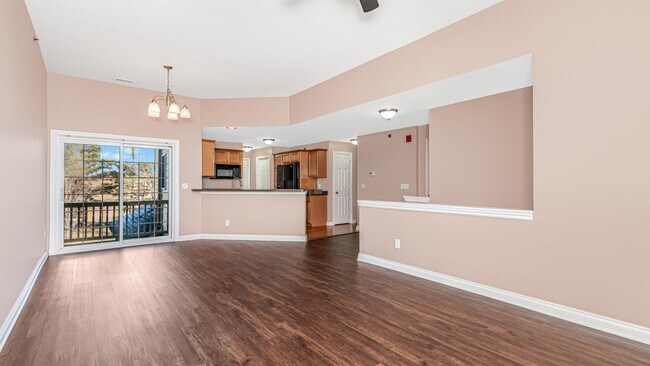 Building Photo - 45605 Graystone Ln