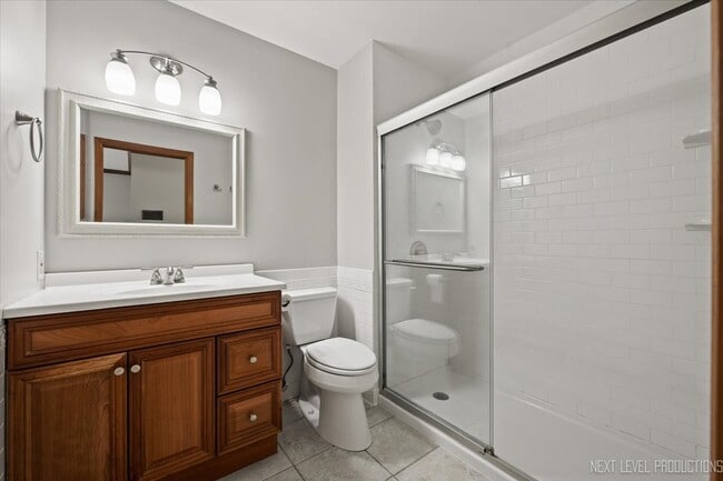 Building Photo - 30 Crofton Ct