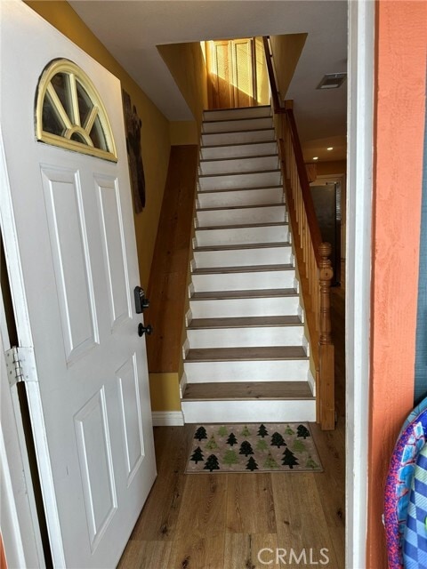 Building Photo - 137 E Country Club Blvd