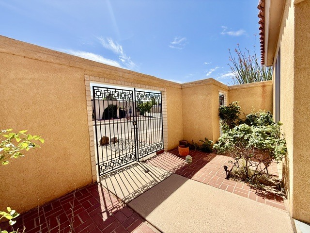 Building Photo - 3201 La Ronda Pl NE