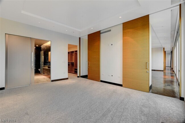 Building Photo - 3750 Las Vegas Blvd S