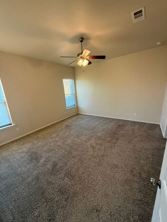 Building Photo - Available Now! 4/2/2 in Frenship ISD