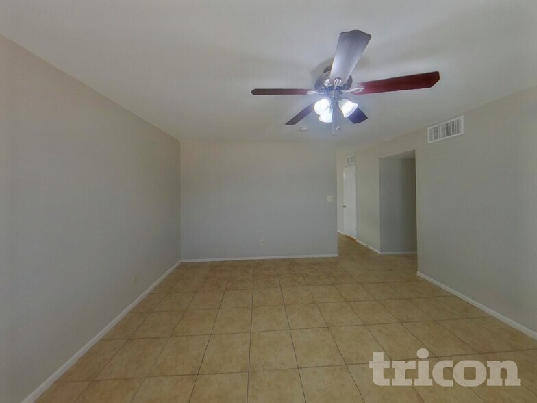 Building Photo - 3749 W Butler Dr