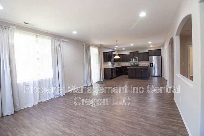 Building Photo - 20278 Knightsbridge Pl