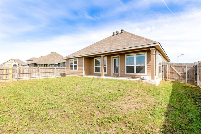 Building Photo - 7747 Merry Oaks Cv