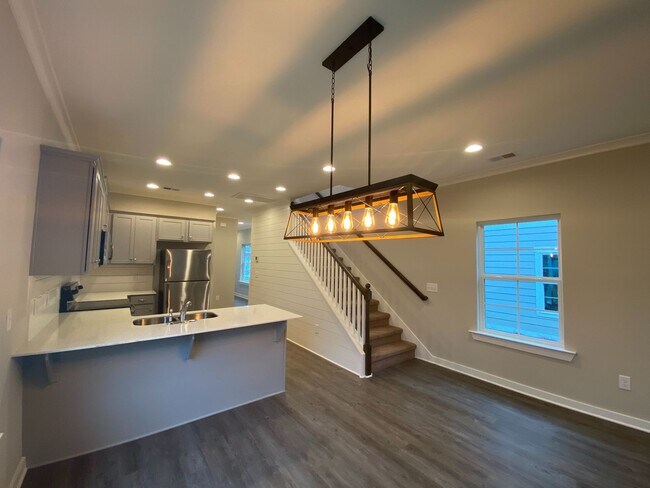 Building Photo - Home for Rent in Calera, AL!!! Available t...