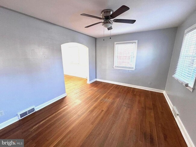 Building Photo - 3710 3rd St S