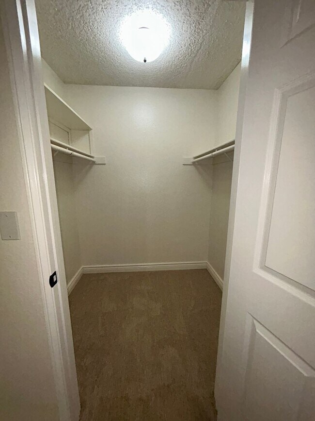 Building Photo - Listen to Running Streams-Ponderosa-2 bed/...
