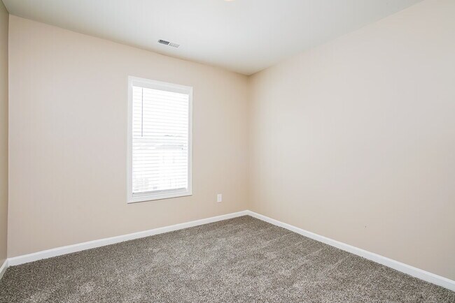 Building Photo - 154 Rosemary St