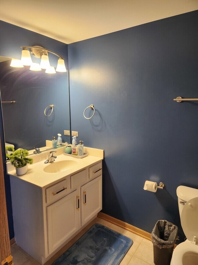 Building Photo - 9810 Liberty Cir