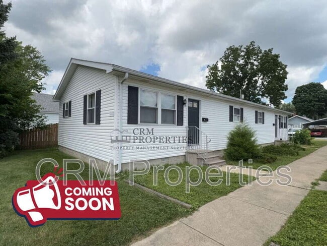 Primary Photo - 720 S Lindsay St