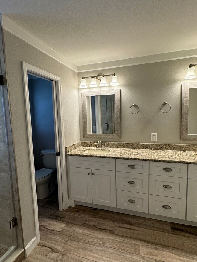 Building Photo - COMING SOON!! Highly Desirable DR PHILLIPS 3 bedroom 2 bath townhome with double car garage