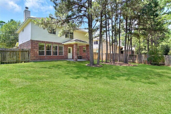 Building Photo - 18 N Queenscliff Cir
