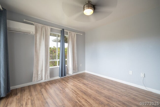 Building Photo - $3,100 / 2br - 953ft2 - Charming and updat...