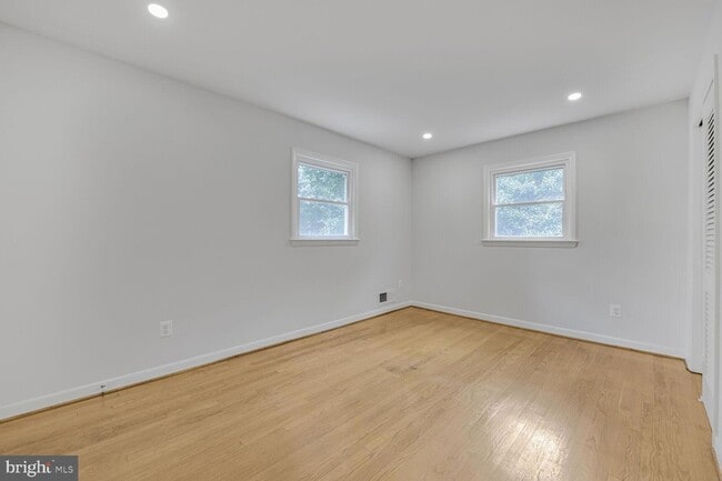 Building Photo - 1403 Ellison St