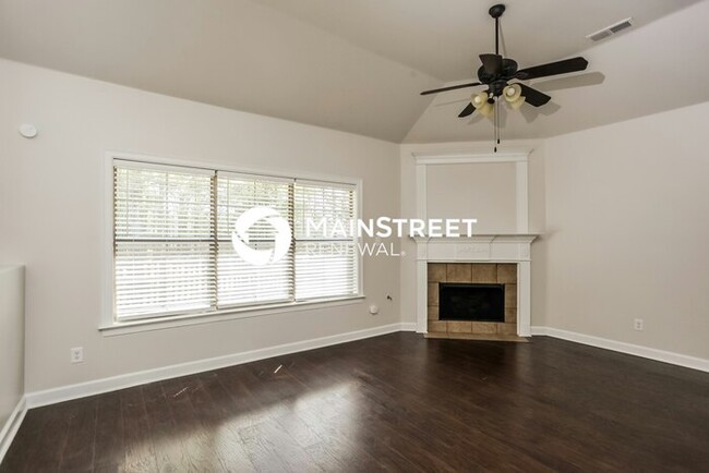 Building Photo - 10105 Cypress Lake Dr
