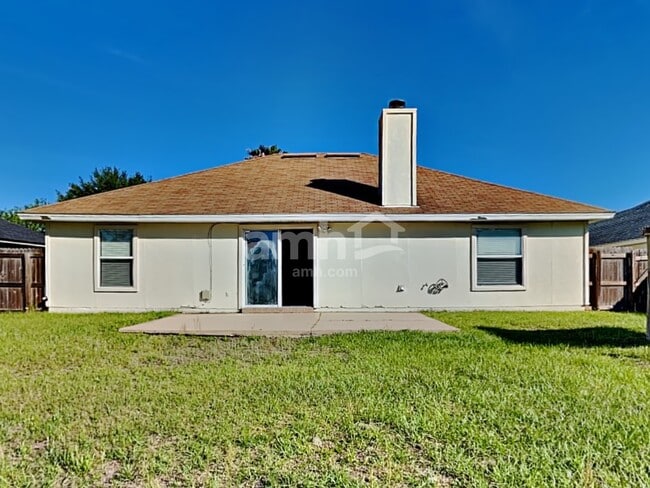 Building Photo - 3492 Shelley Dr