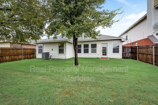 Building Photo - 10505 Braewood Dr