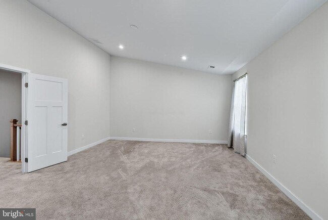 Building Photo - 1047 Watson Ct