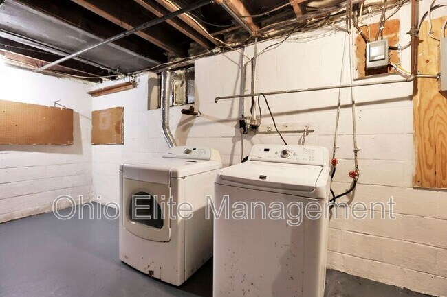 Building Photo - 53 S Burgess Ave