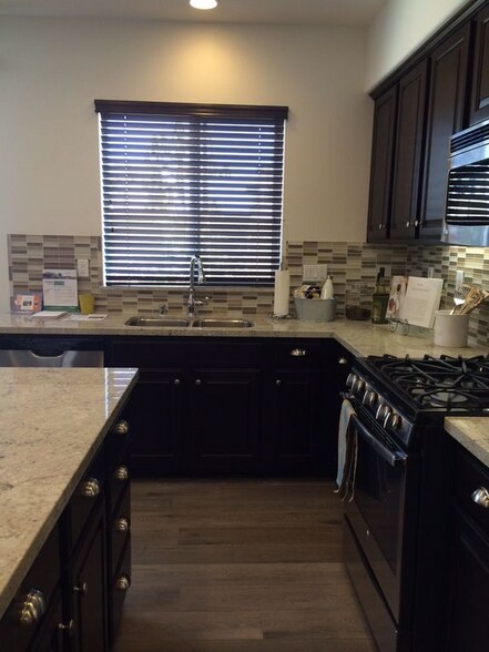 Building Photo - 4911 Catoctin Dr