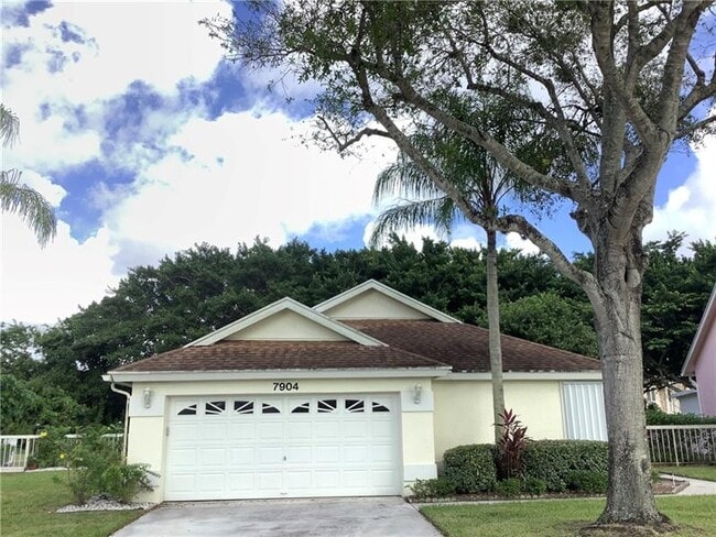 Building Photo - 7904 Mansfield Hollow Rd