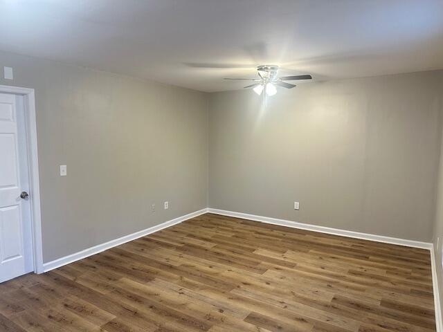 Building Photo - 257 SE Bell St