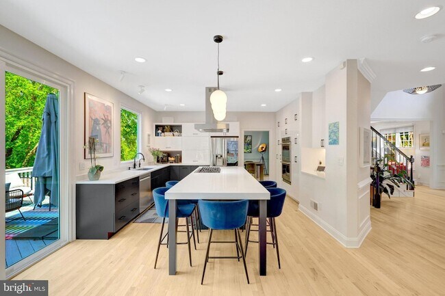 Building Photo - 1926 Poole Ln