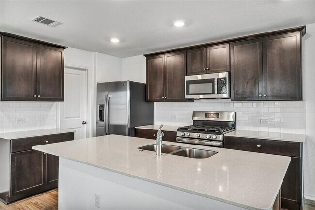 Building Photo - 7236 Dancing Wind Ln