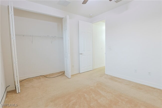 Building Photo - 10391 Carolina Willow Dr