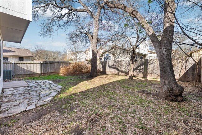 Building Photo - 12804 Modena Trail