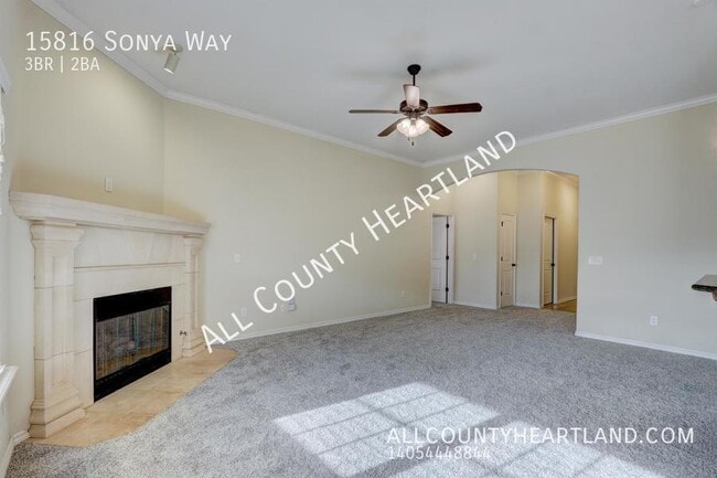 Building Photo - 15816 Sonya Way