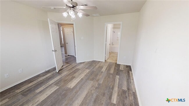Building Photo - 5014 Sorcerer Ct