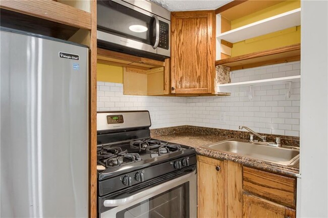 Building Photo - 1462 Ester Ct