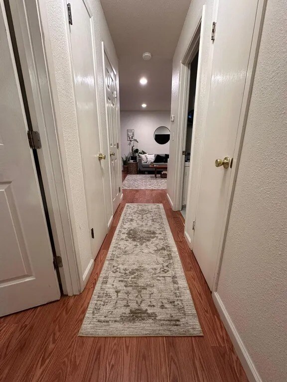 Building Photo - 1564 Hollenbeck Ave