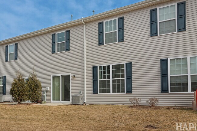 Building Photo - 8512 Stillwater Rd