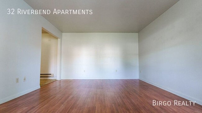 Building Photo - Beautiful 1 Bedroom Apartment- Move in Today!