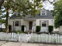 Building Photo - 66 Tunis Ave