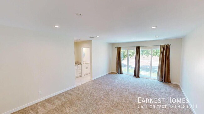 Building Photo - 8228 Laurelgrove Ave