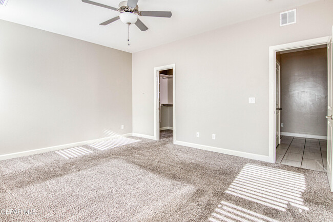 Building Photo - 14700 Harry Flournoy Ave