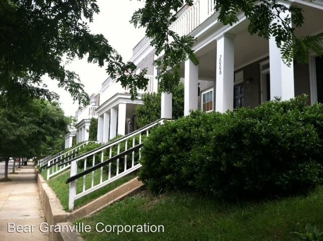 Primary Photo - 2008 Idlewood Ave